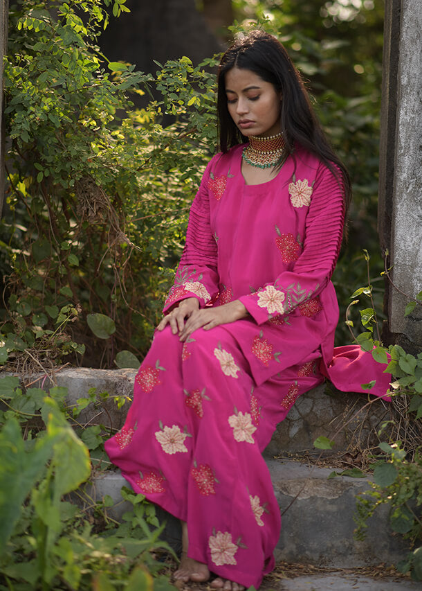 Haniya Set Gulabi Pink