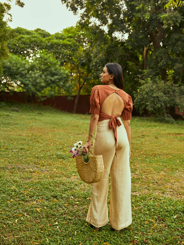 Nutmeg breezy blouse