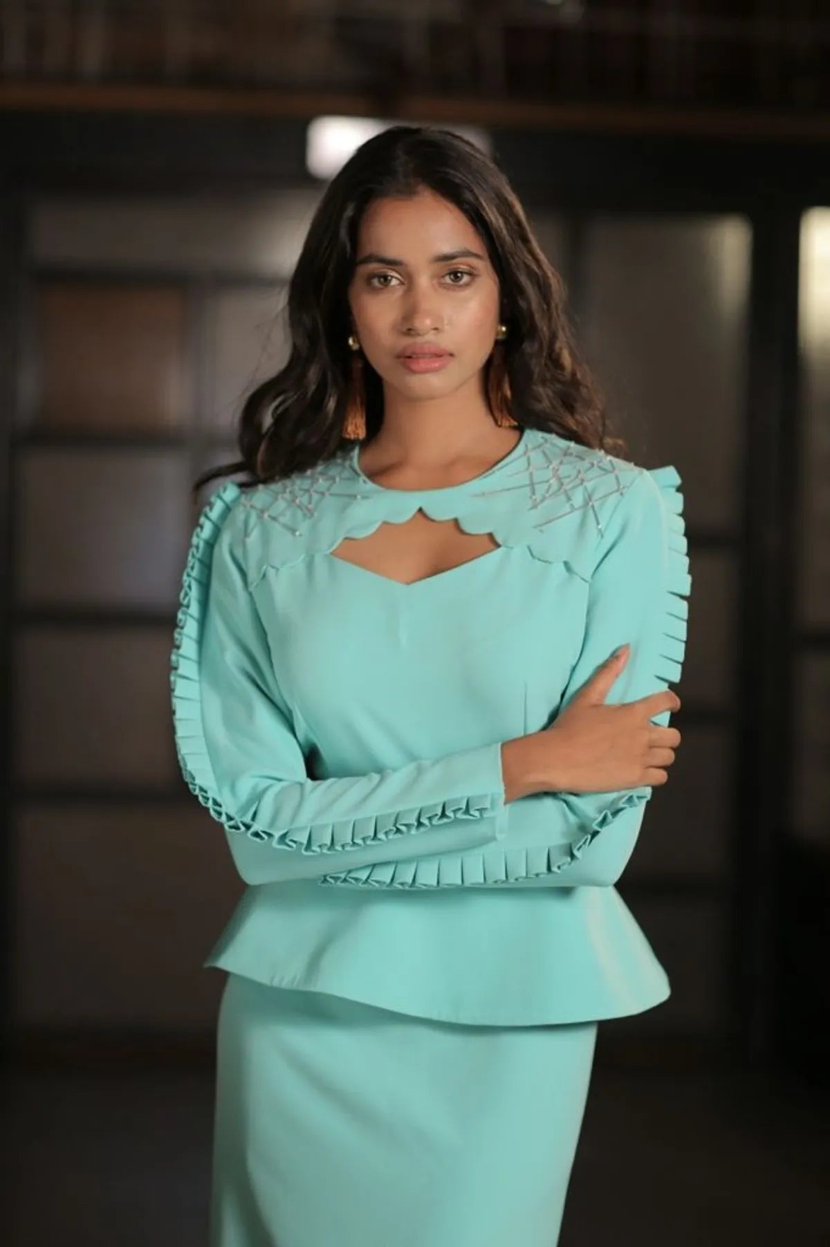 SUGARED Full Sleeves Midi Dress