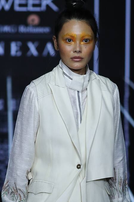 White Cotton Tunic High Neck Jacket Peak Lapel Kurta Set