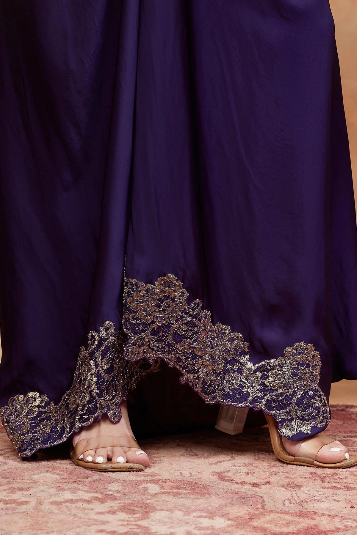 Assi Jamuni Hand Embroidered Banarasi Skirt Set