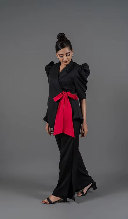 Black wrap around pink knot cord-set