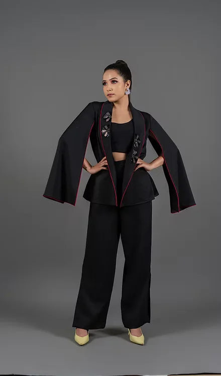 Black waterfall cord-set