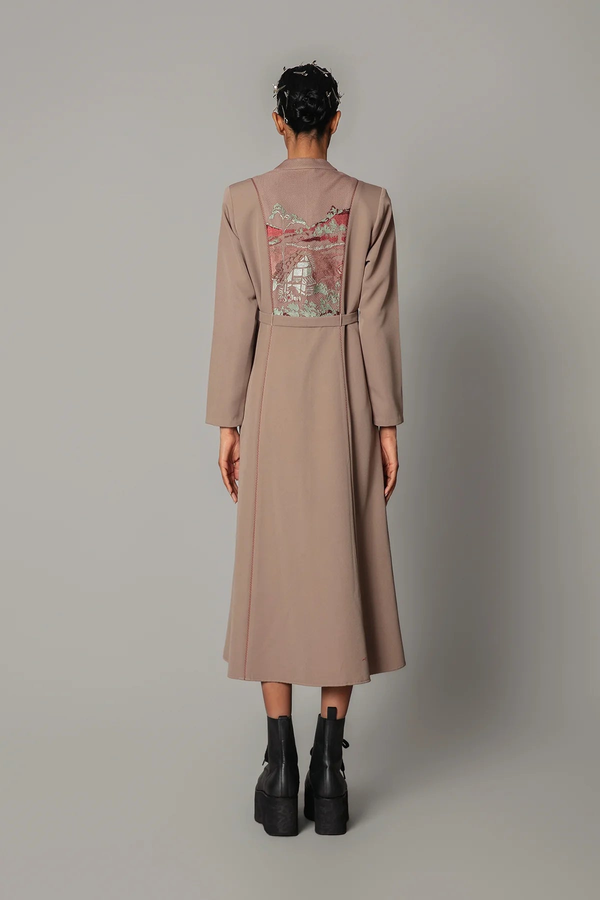 Brown Hokusai Embroidered 10-cut Dress