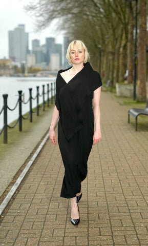 FOLD THERAPY DRESS