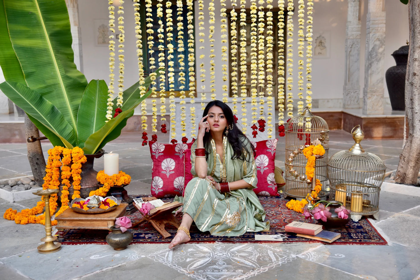 Angoori Set - Green Kurta Set with Gota Detailing