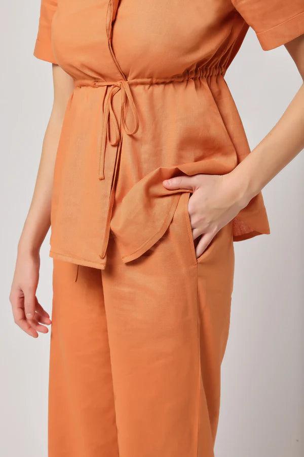 Khwaab Trouser – A Dream in Earthy Elegance