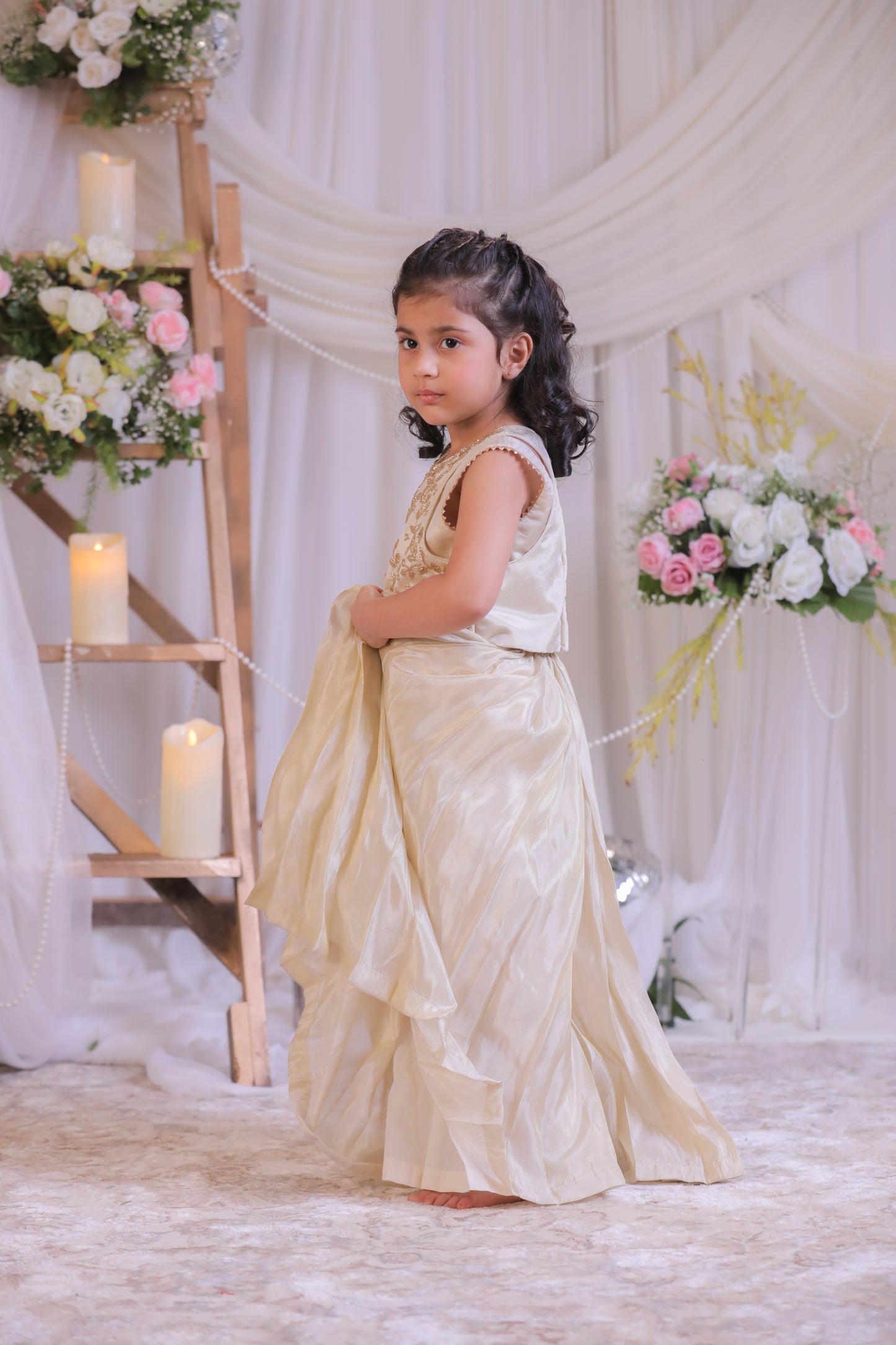 Kutdana Embroidered Palazzo