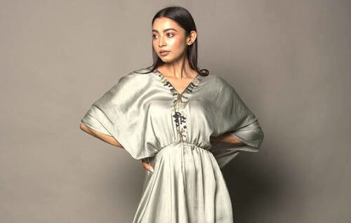 Glamour Redefined: Styling Tips for Rocking a Statement Party Wear Gown