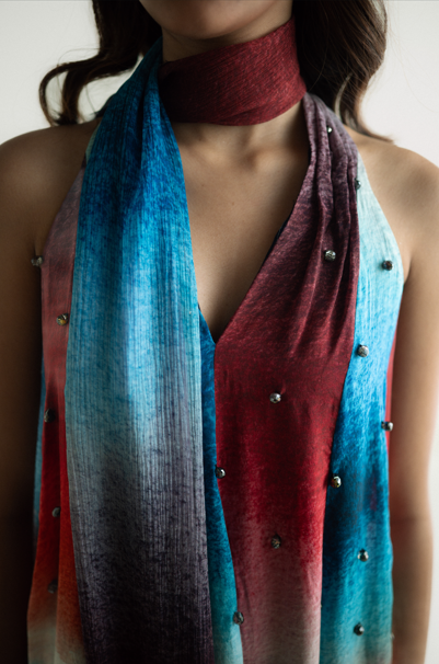12 Kali Sleeveless Top With Embroidery and Stole