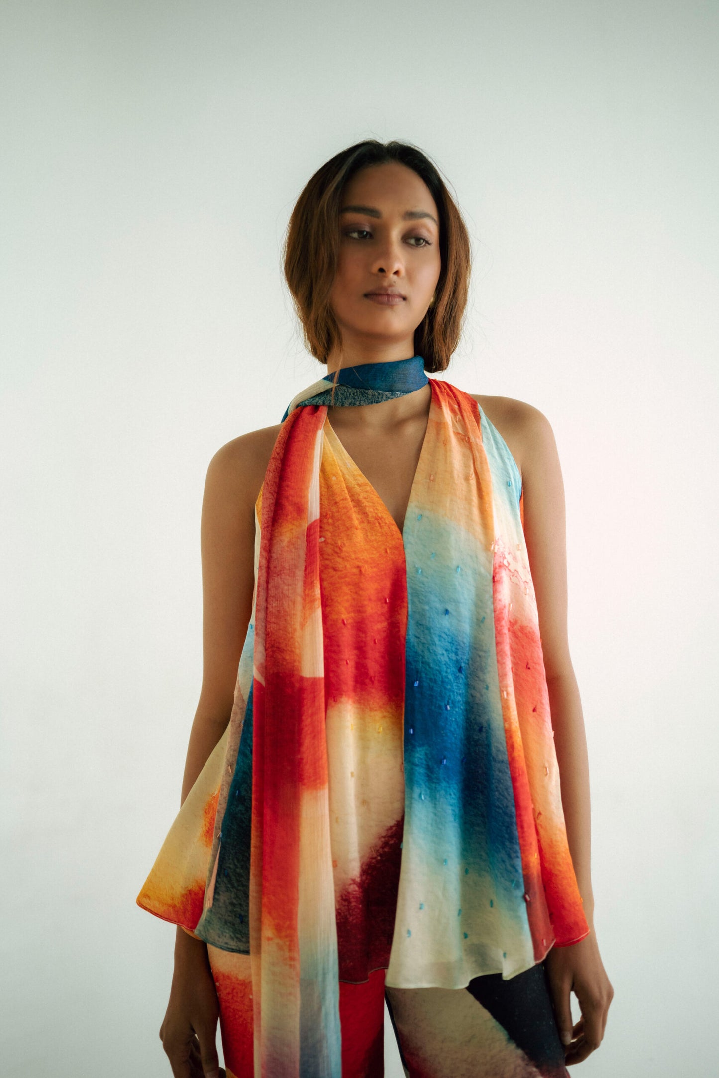 13 Kali Sleeveless Top With Embroidery and Stole