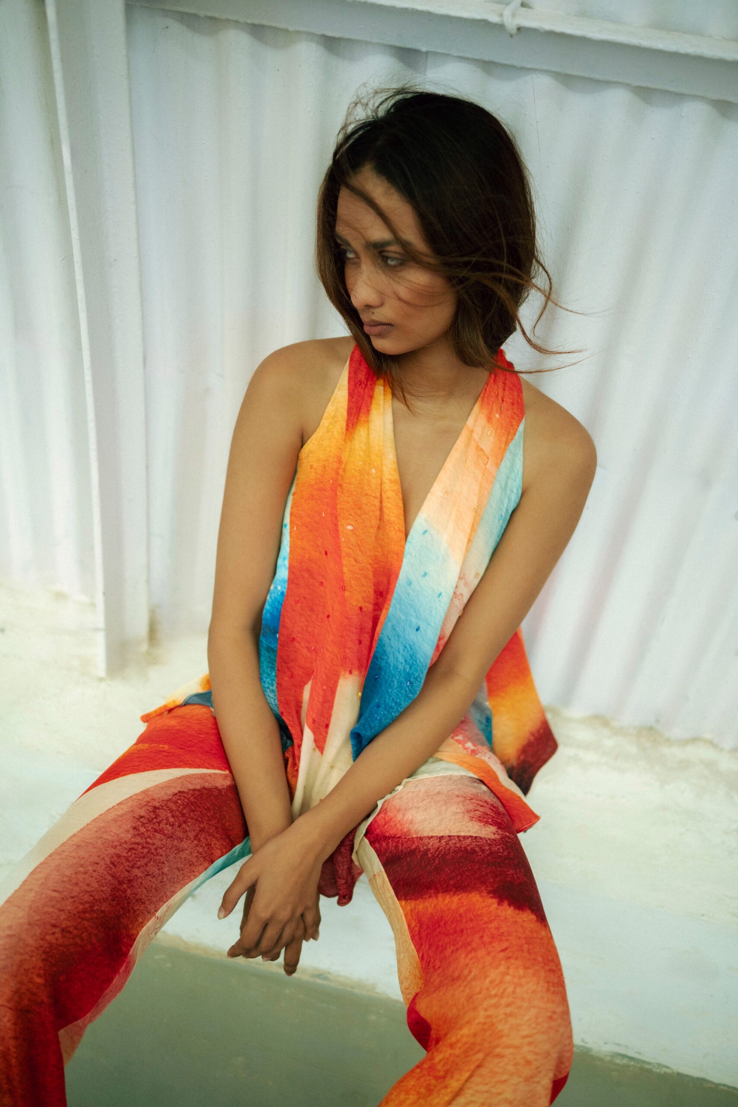 13 Kali Sleeveless Top With Embroidery and Stole