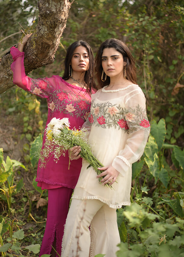 Aina Organza Kurta Set