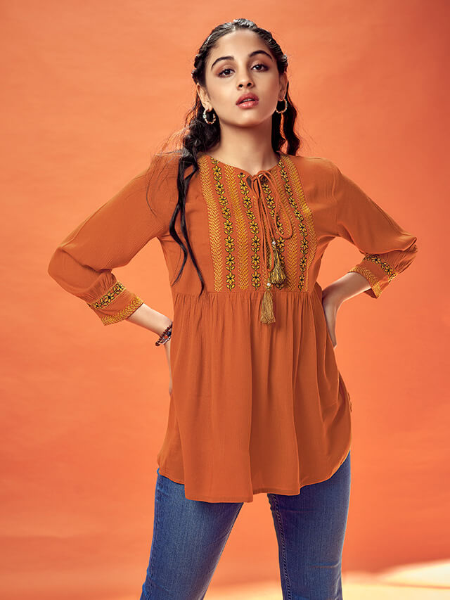Rust coloured wrinkle rayon top