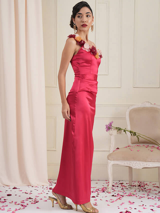 Marylin crimson embellished gown
