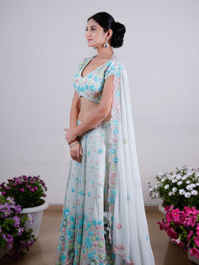 Gul Lehenga