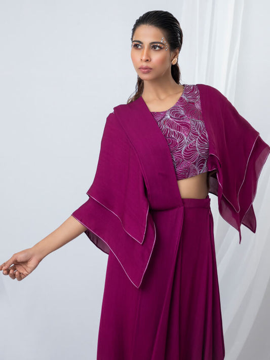 Abstract Flora Fusion Handkerchief Sleeve Drape Saree