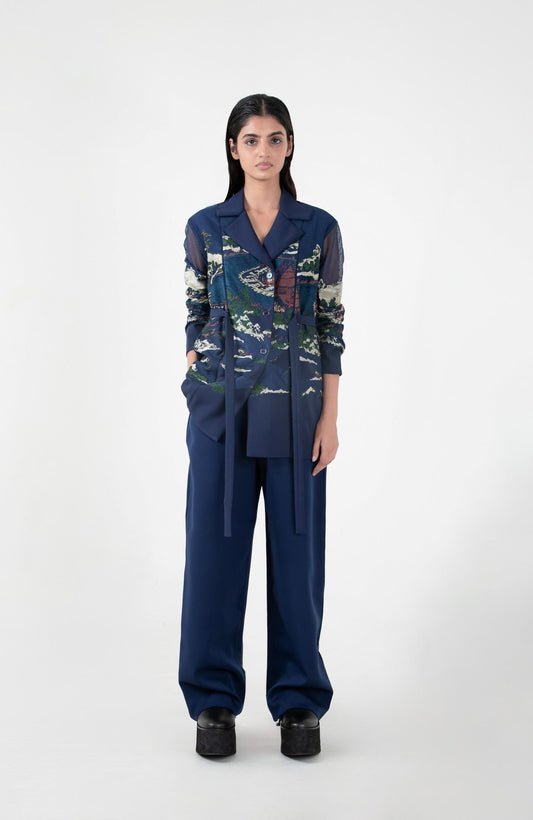 Crest applique coat set