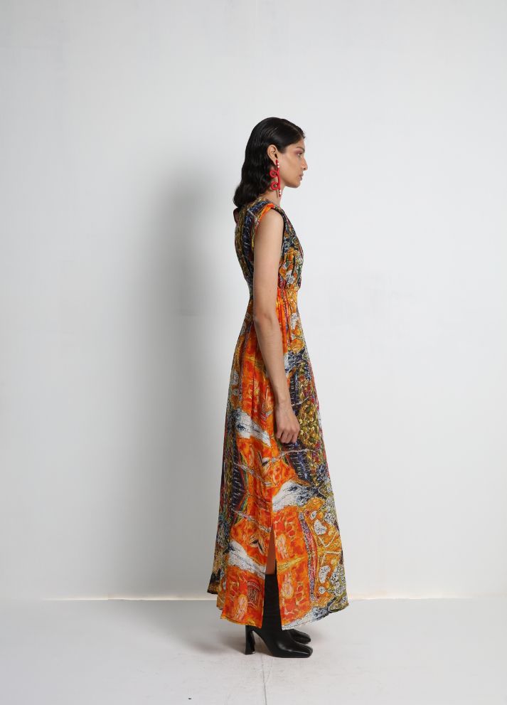 Straight dress