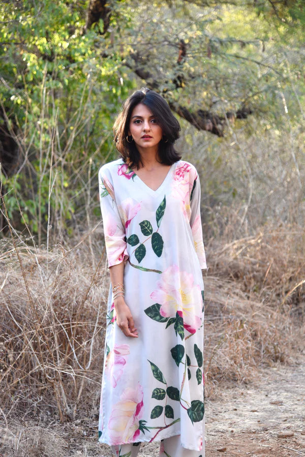 Amalia Kurta