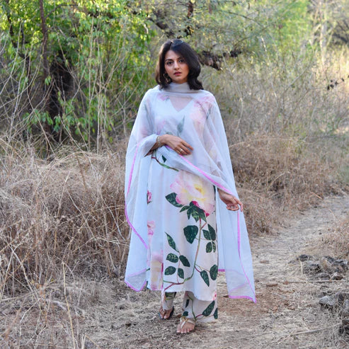 Amalia Kurta Set