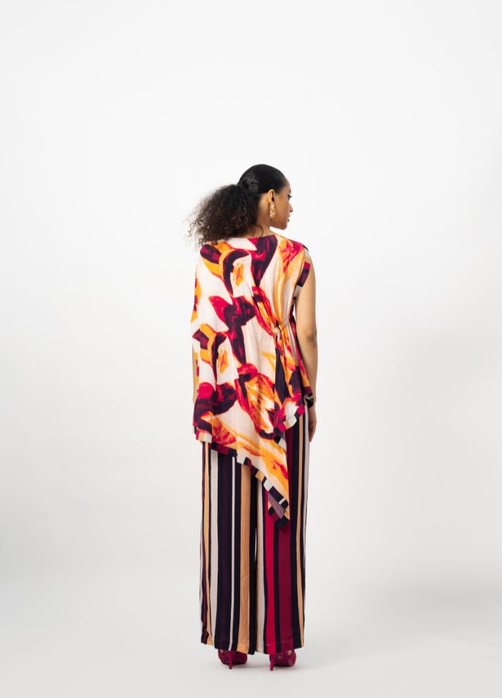 Asymmetrical Set
