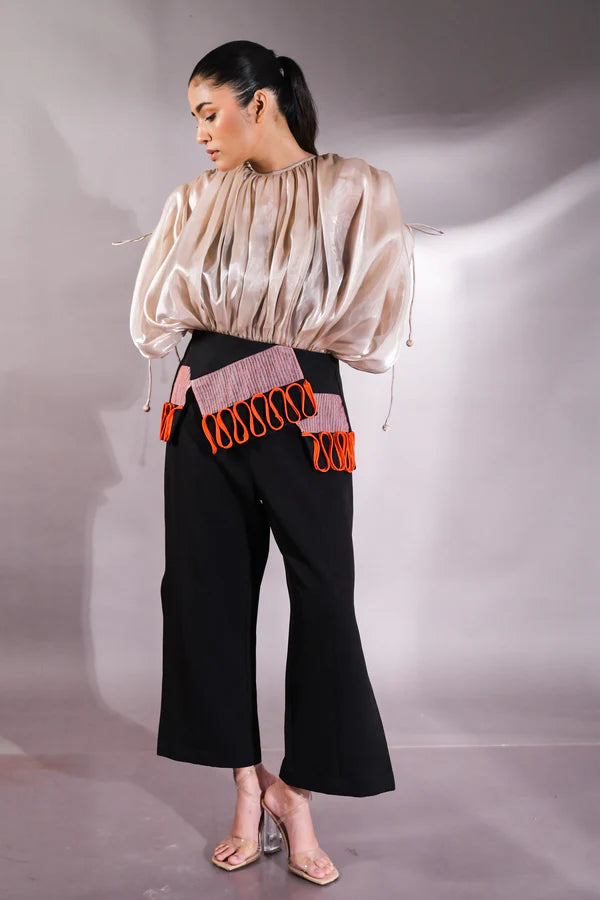 Interlude top