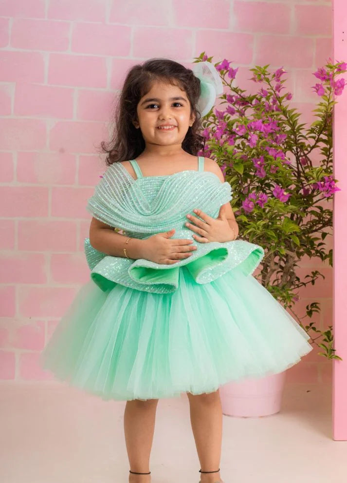 Green Sequins Drape Dress