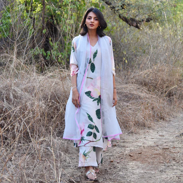 Amalia Kurta Set
