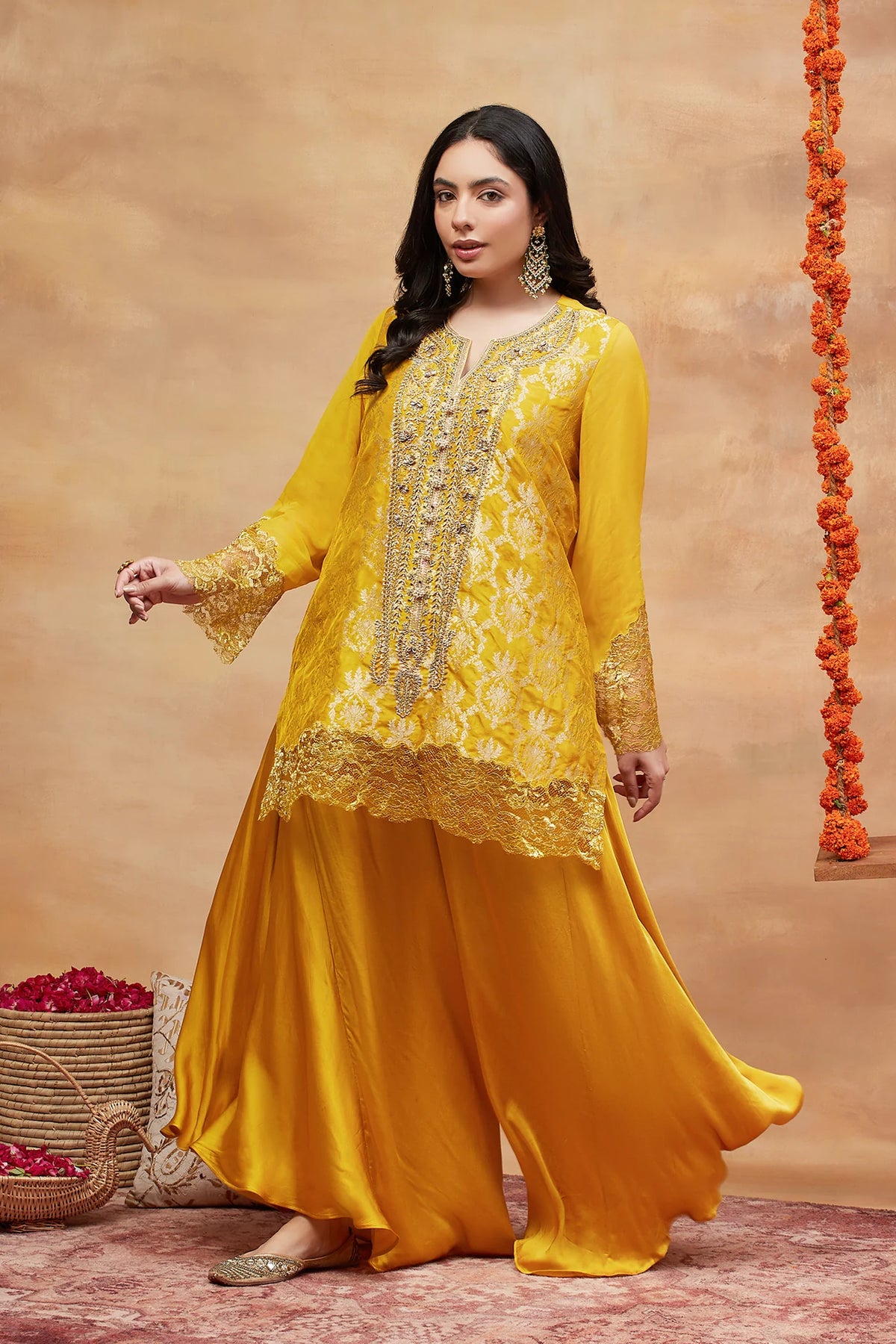 Ahilya Kanak Hand Embroidered Banarasi Dhoti Set