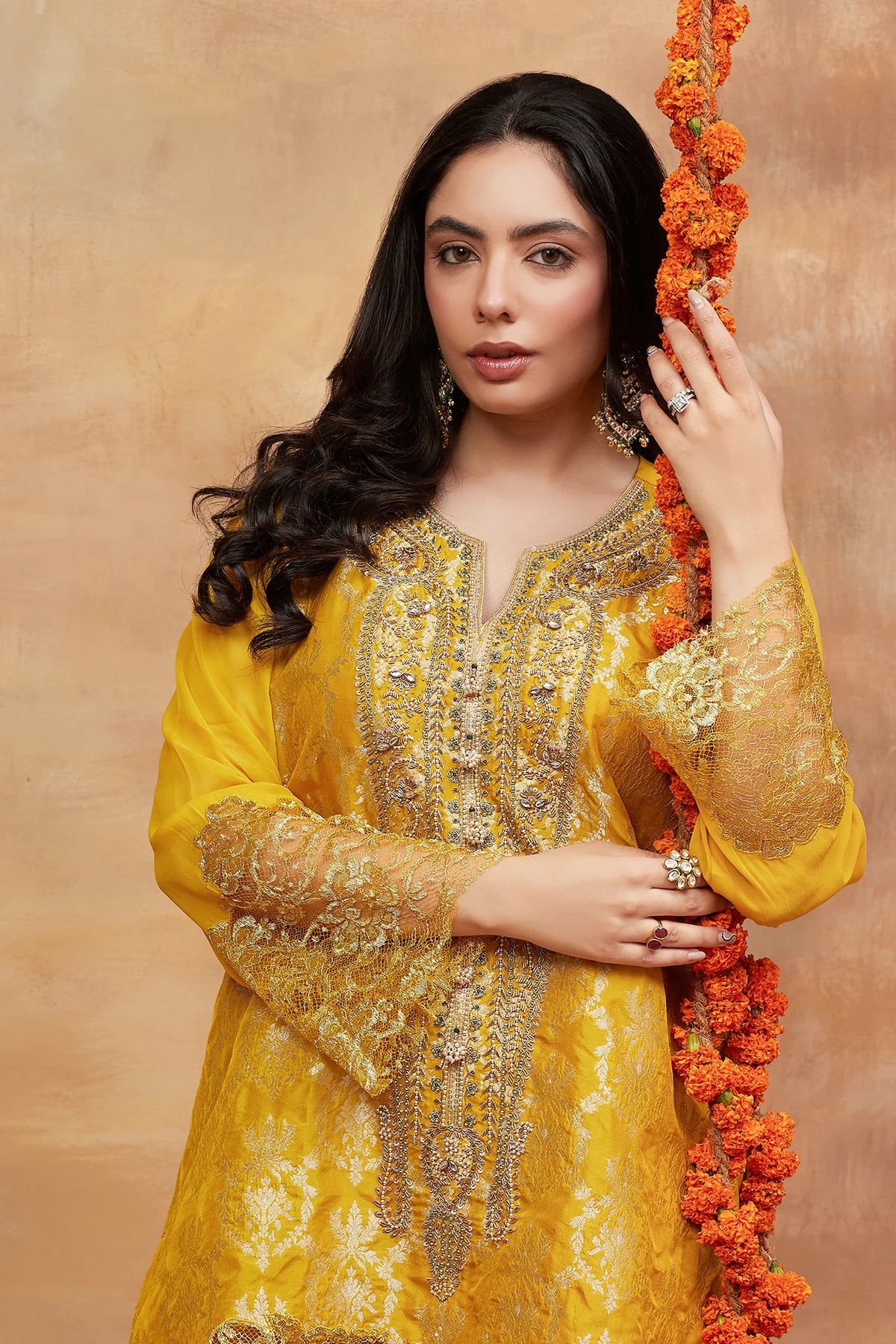 Ahilya Kanak Hand Embroidered Banarasi Dhoti Set