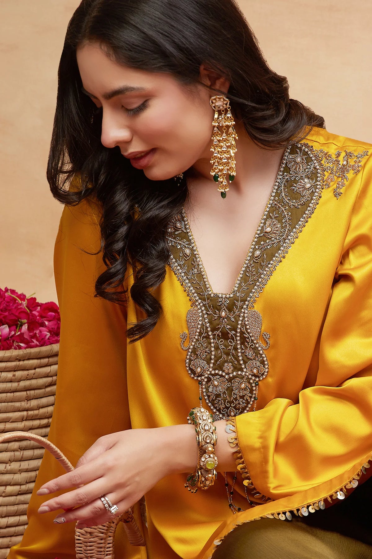 Annapurna Kanak Hand Embroidered Banarasi Farshi Set