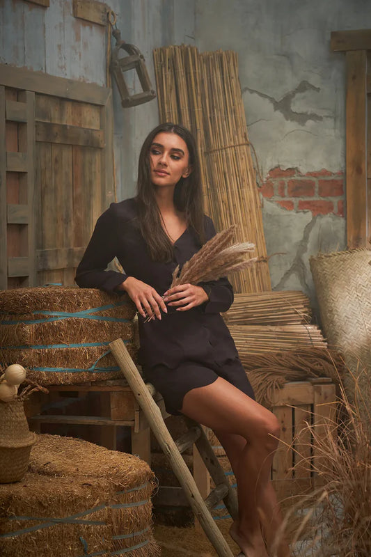 Arz Top – Strength and Sophistication in Linen