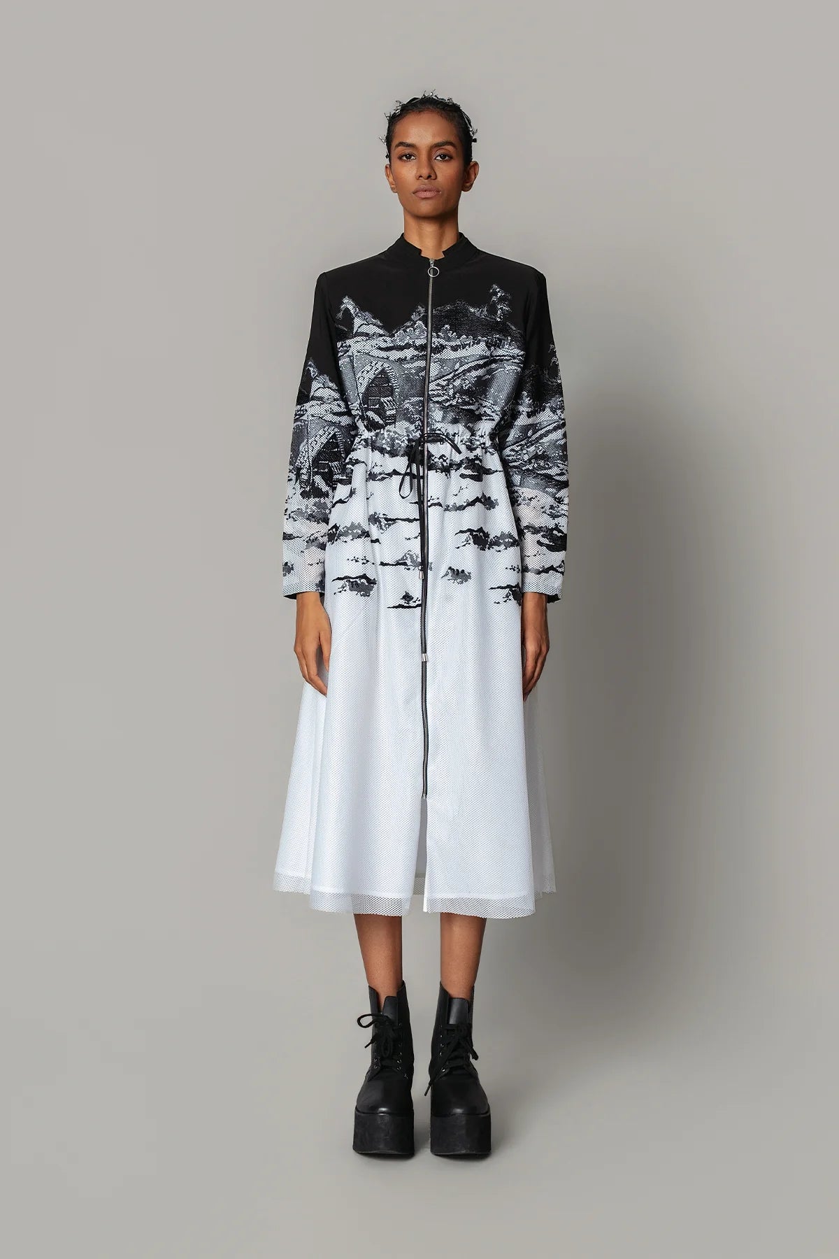 B&W Hokusai Embroidered Long Dress