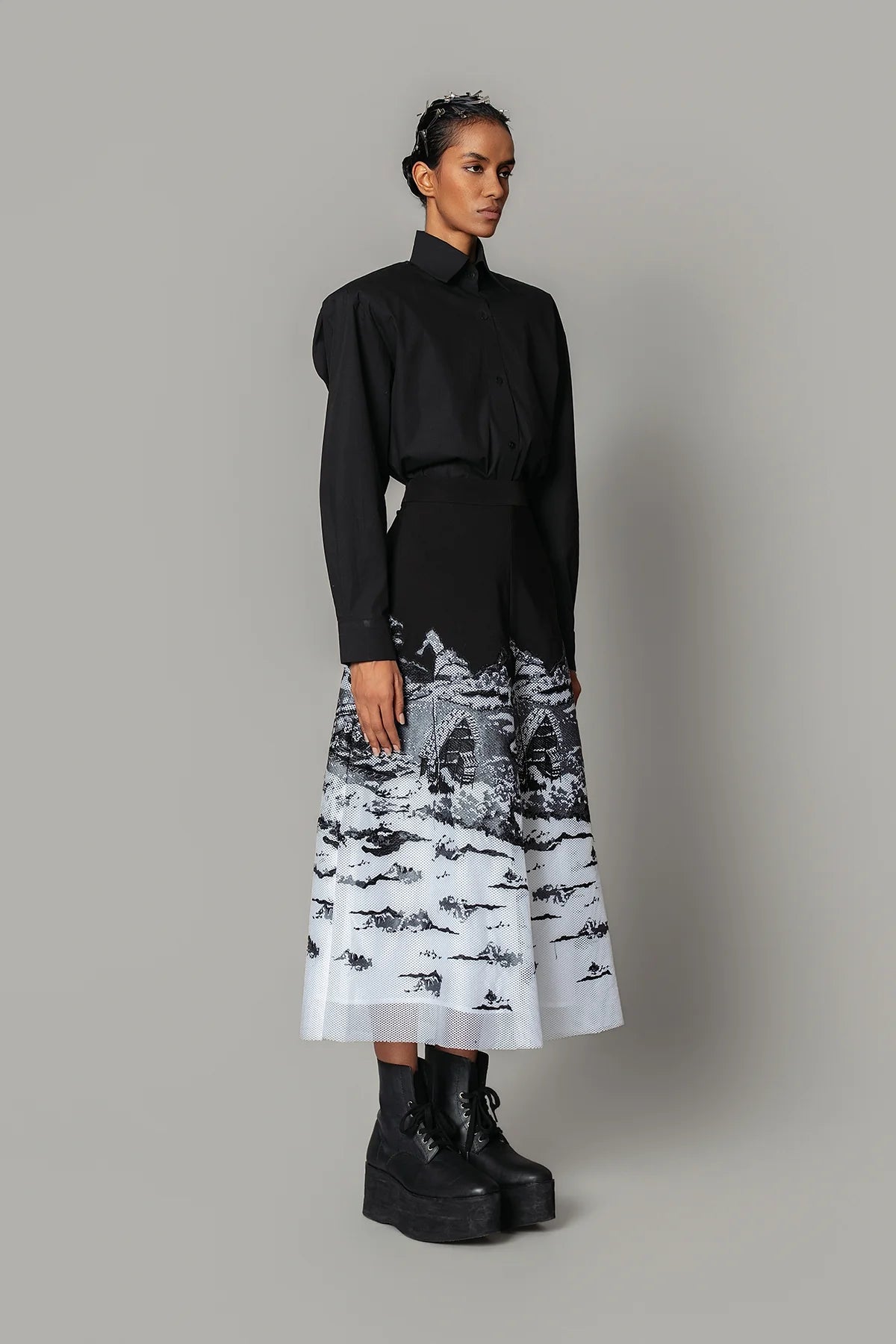 B&W hokusai embroidered Skirt