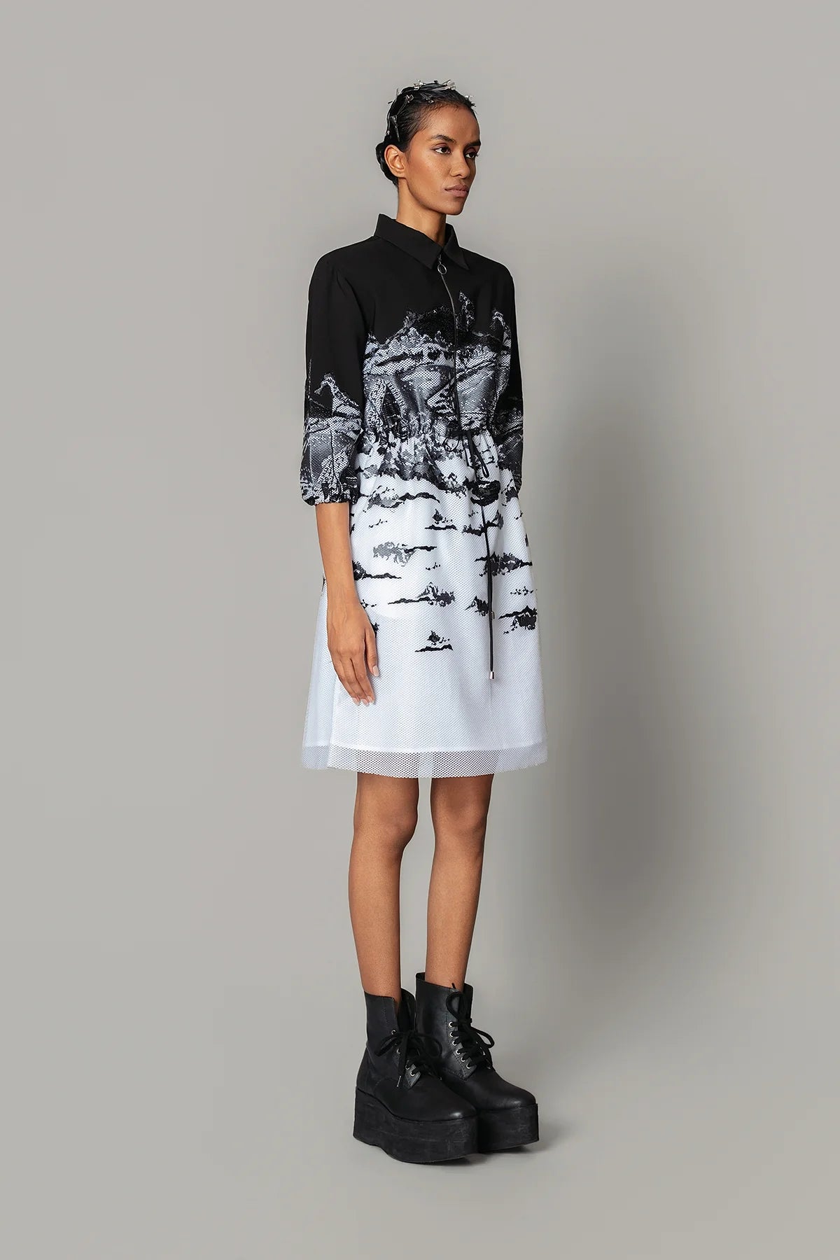 B&W hokusai embroidered Short Dress