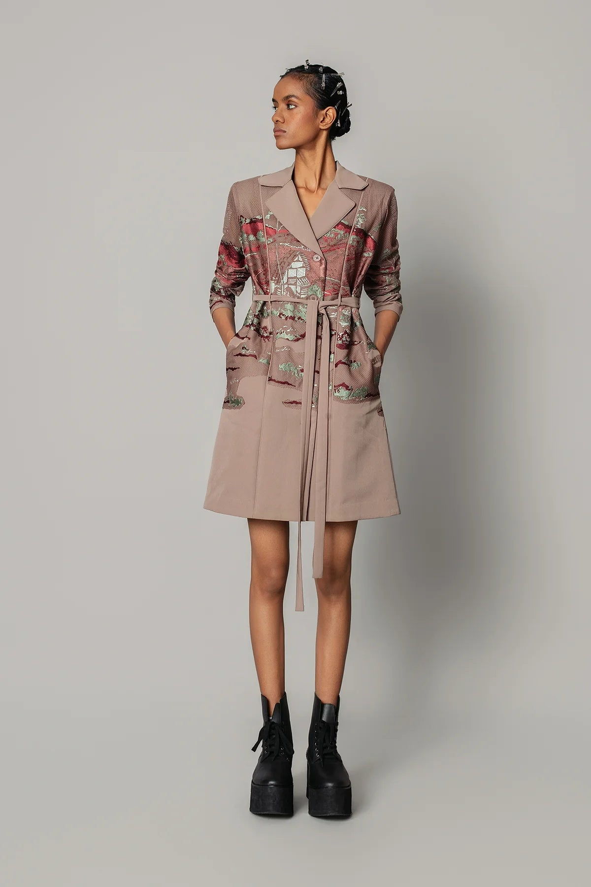 Brown hokusai embroidered coat dress