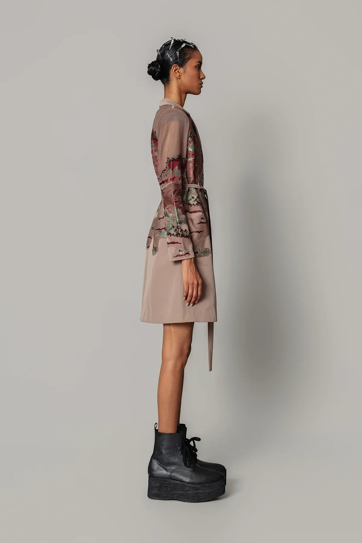Brown hokusai embroidered coat dress