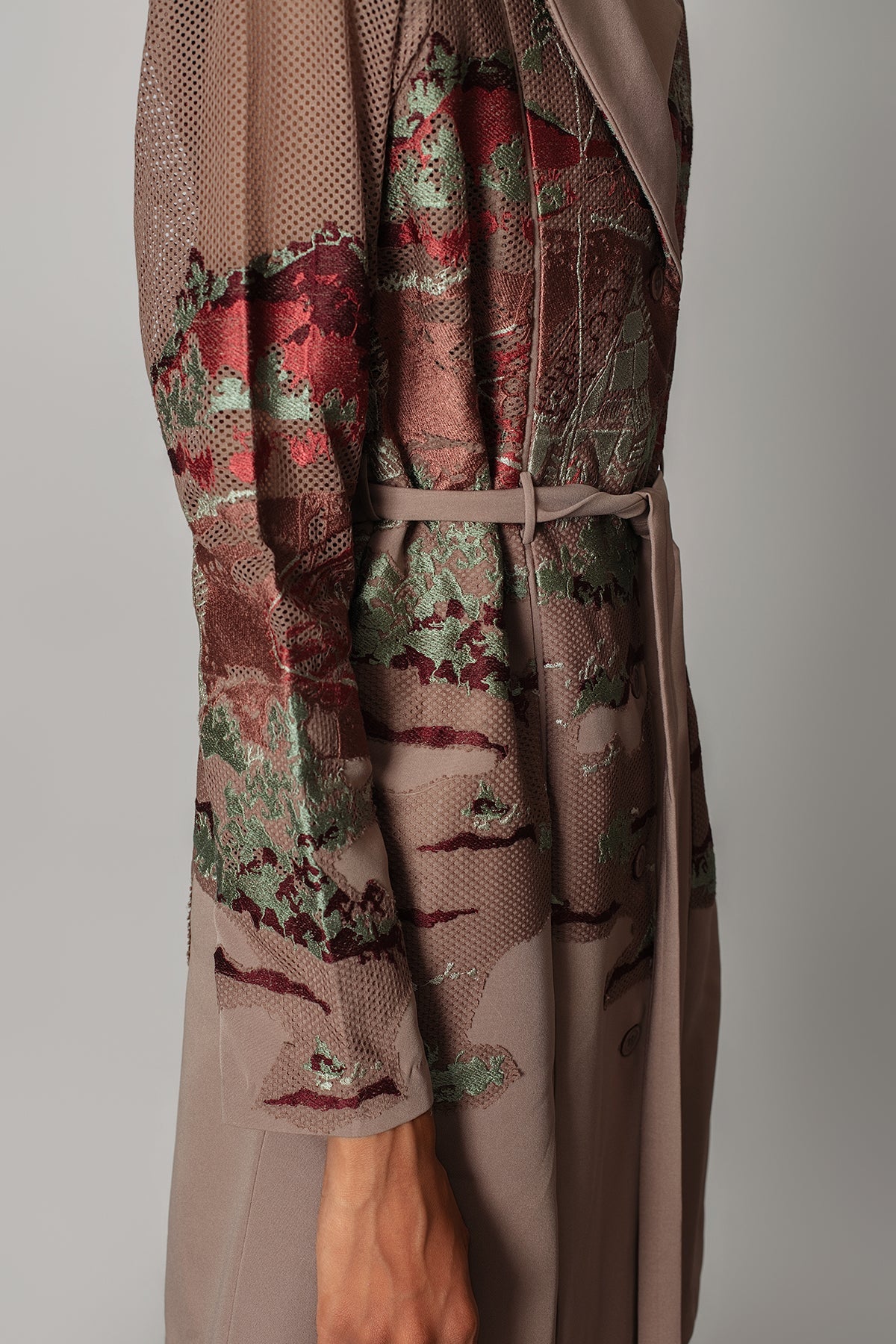 Brown hokusai embroidered coat dress