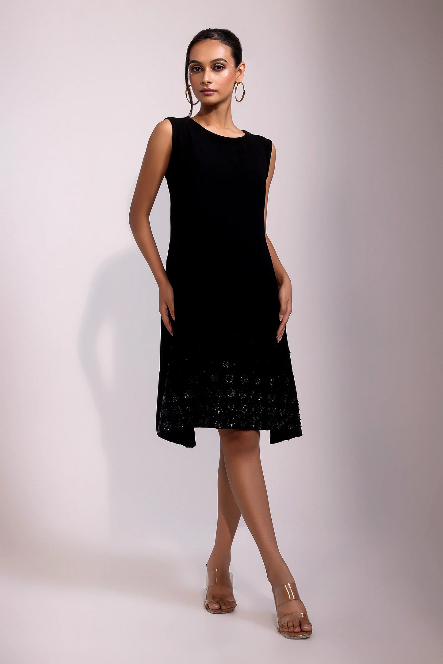 Classic Sleeveless Black Shift Dress