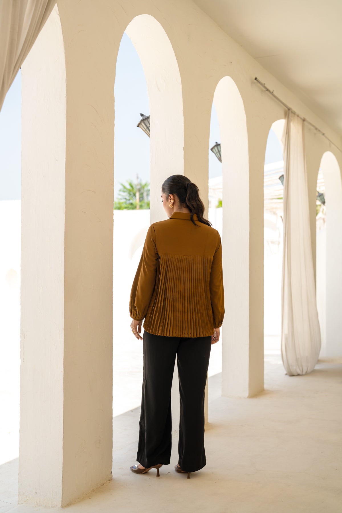 The Pleat-back Shirt