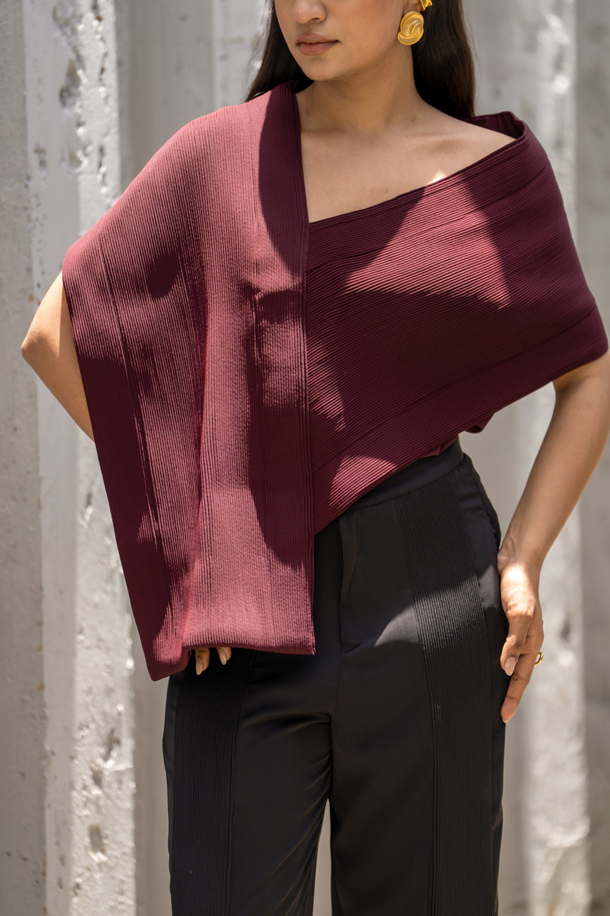 Fold Therapy Top