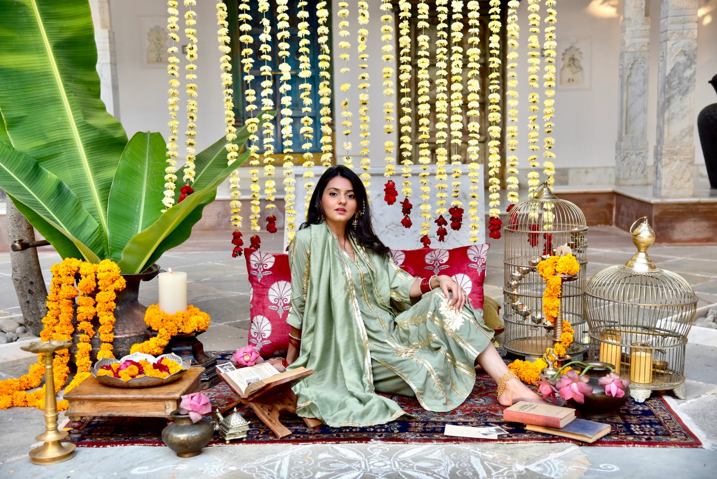 Angoori Set - Green Kurta Set with Gota Detailing