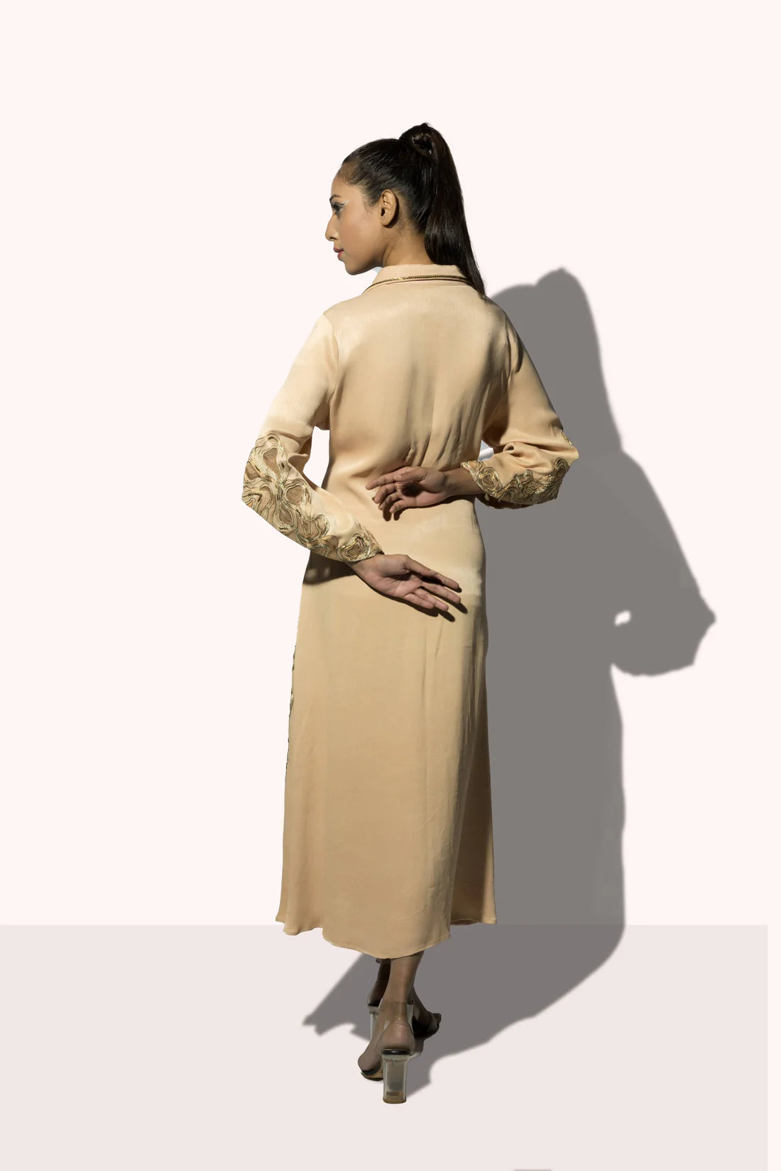 Crawl Motif Embroidered Trapeze Dress