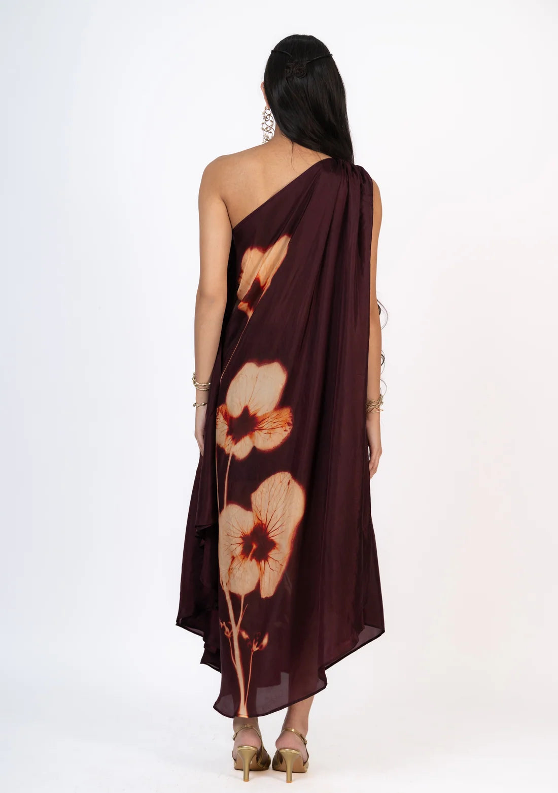 Gul Maroon Kaftan