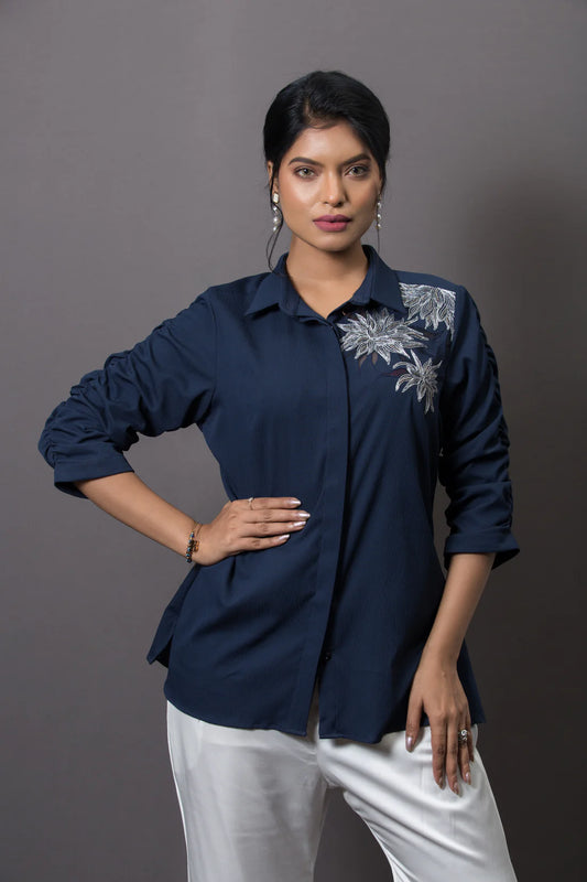 Single shoulder floral embroidered shirt