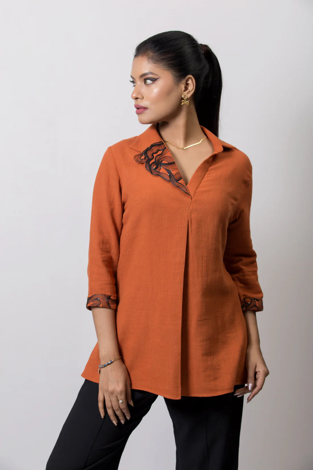 Collar patch Shirt