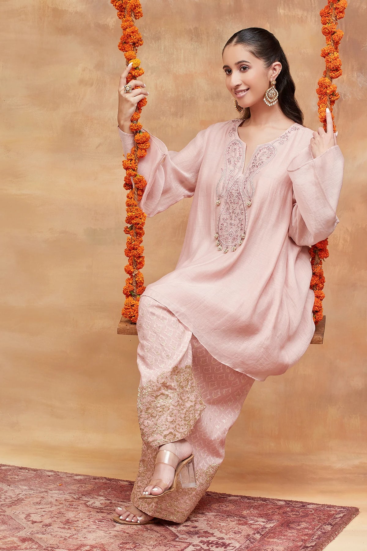 Kedar Kamal Hand Embroidered Banarasi Farshi Set