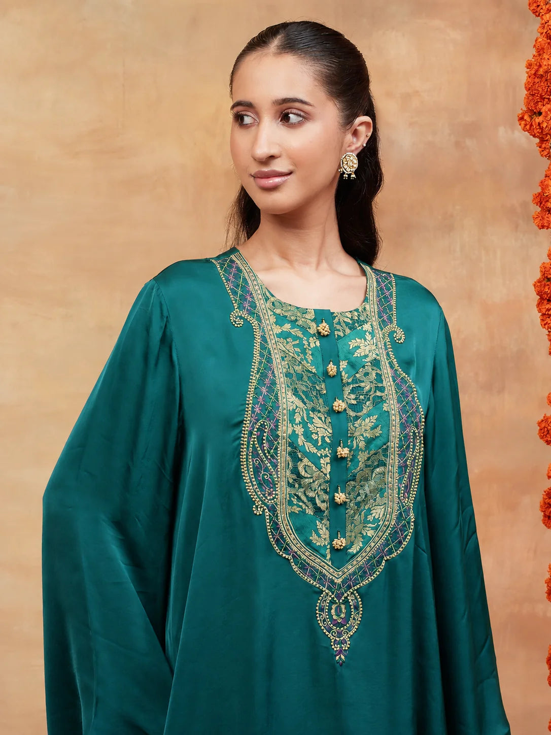 Meer Hara Hand Embroidered Banarasi Farshi Set