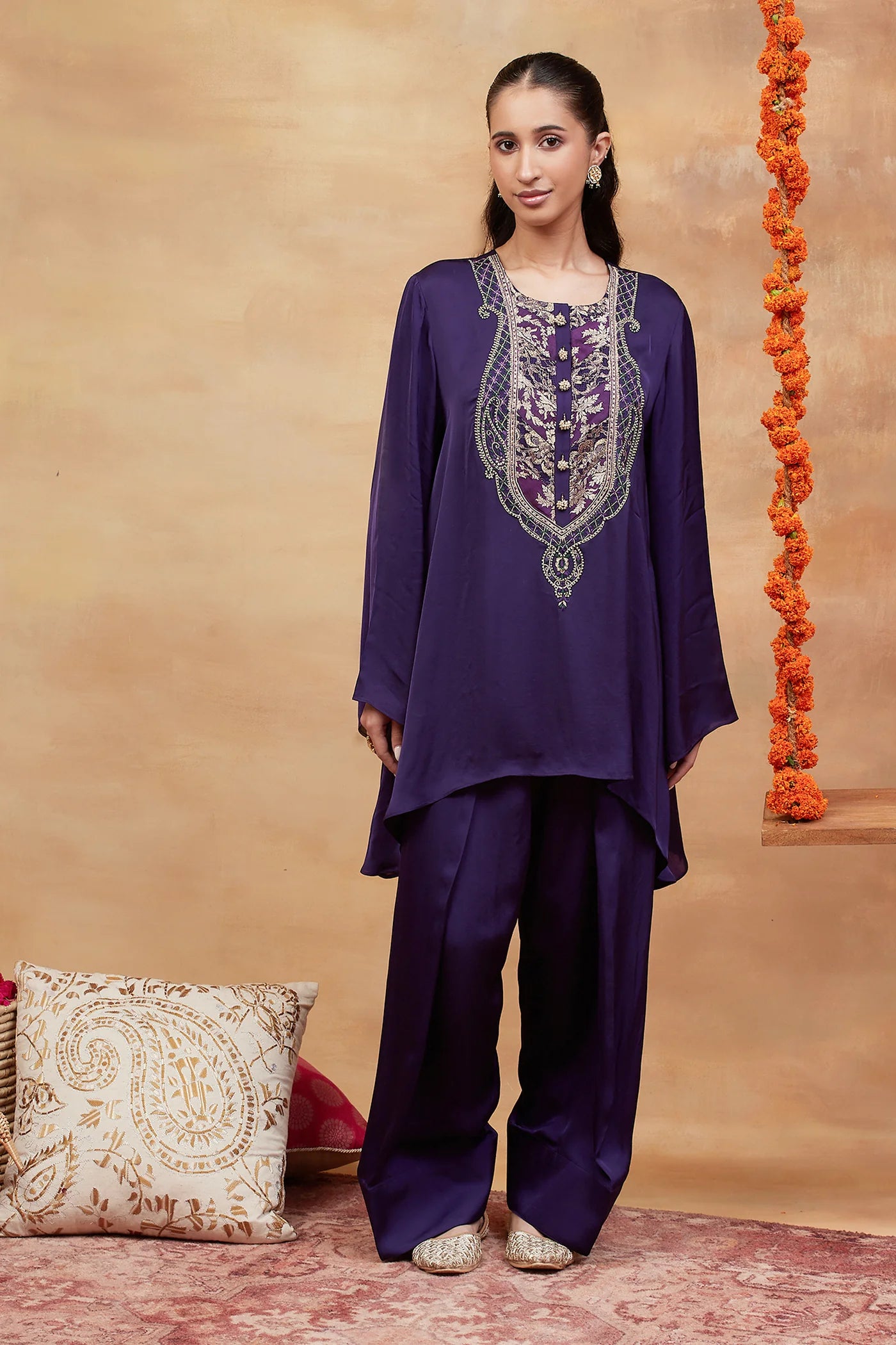 Meer Jamuni Hand Embroidered Banarasi Farshi Set